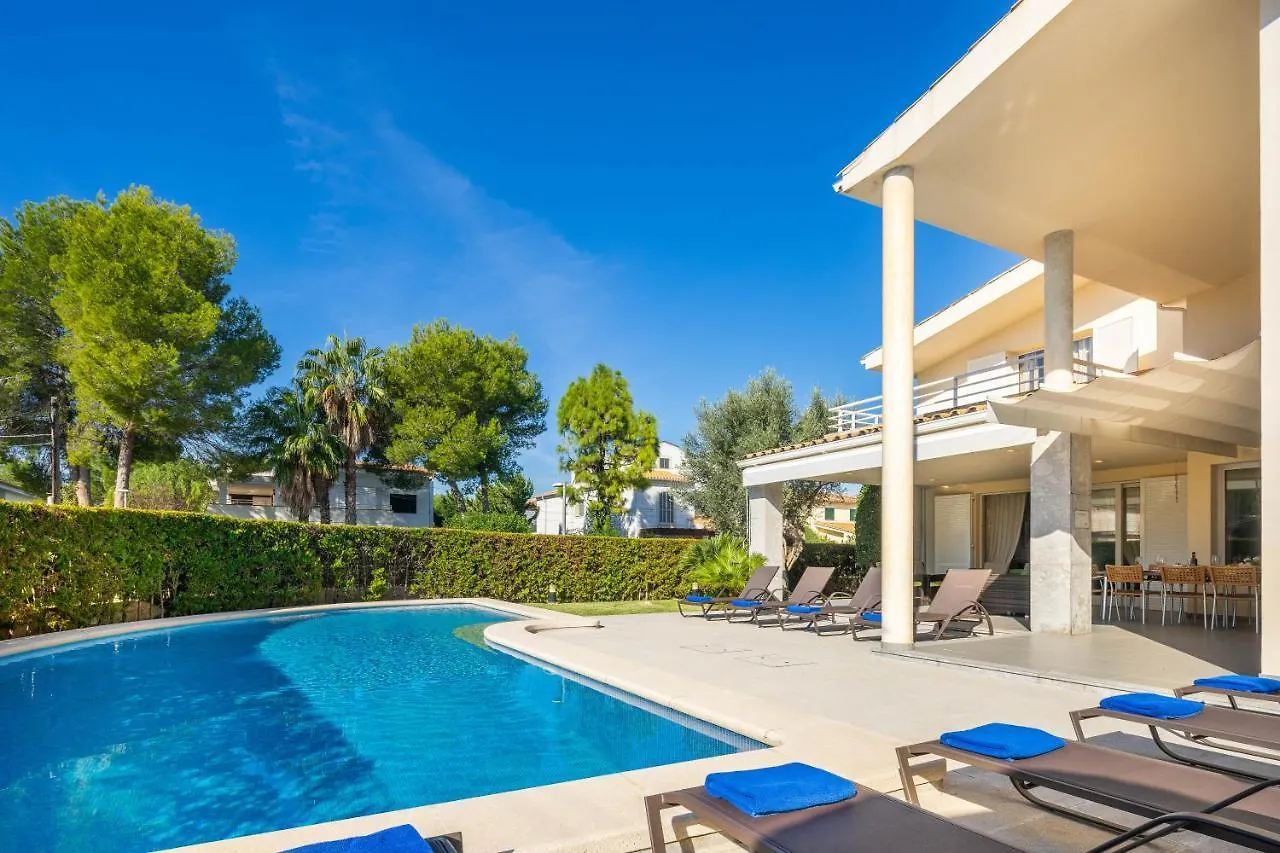Villa Can Monxo By Sunvillas Mallorca Pollenca